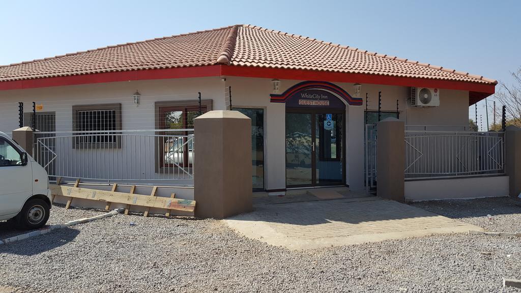 White City Inn Gaborone Zewnętrze zdjęcie